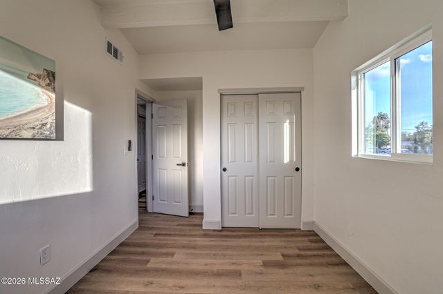 2103 E 33rd Street, Tucson, AZ 85713