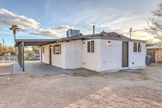 2103 E 33rd Street, Tucson, AZ 85713