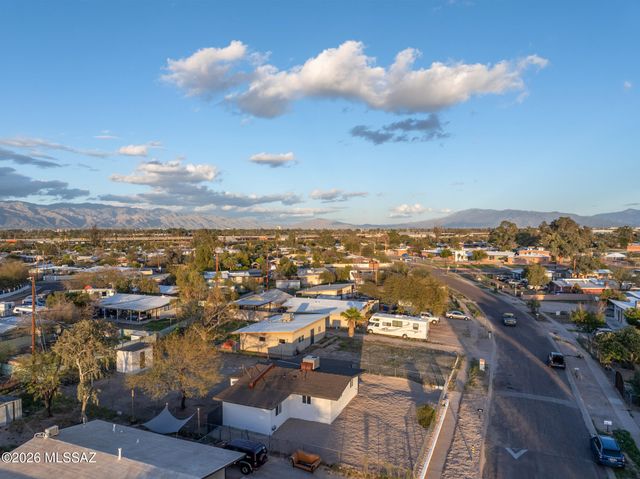 2103 E 33rd Street, Tucson, AZ 85713