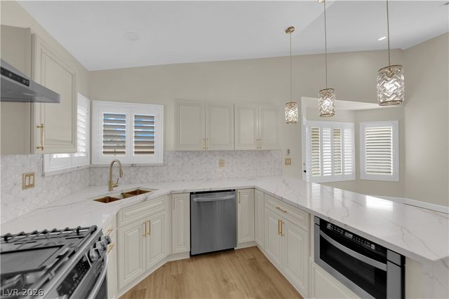 4016 Angel Face Street, North Las Vegas, NV 89032