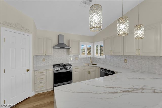 4016 Angel Face Street, North Las Vegas, NV 89032