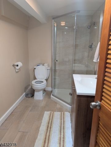 1113 Harding Rd, Elizabeth City, NJ 07208