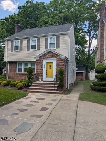 1113 Harding Rd, Elizabeth City, NJ 07208