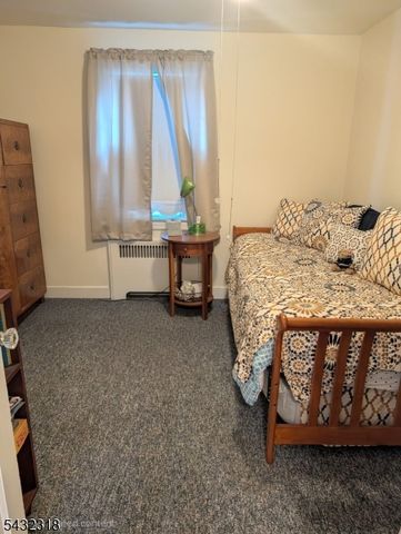 1113 Harding Rd, Elizabeth City, NJ 07208
