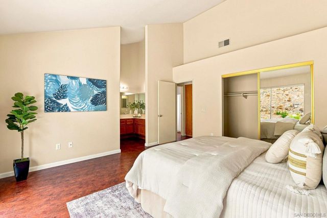 11782 Calle Albara, El Cajon, CA 92019