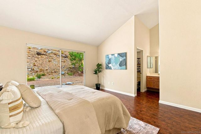11782 Calle Albara, El Cajon, CA 92019