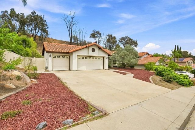 11782 Calle Albara, El Cajon, CA 92019