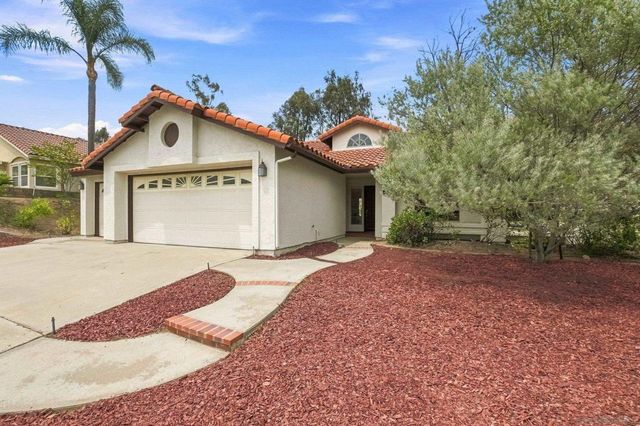 11782 Calle Albara, El Cajon, CA 92019