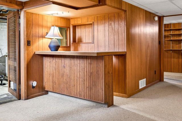 1276 IRISH ROAD, Neenah, WI 54956