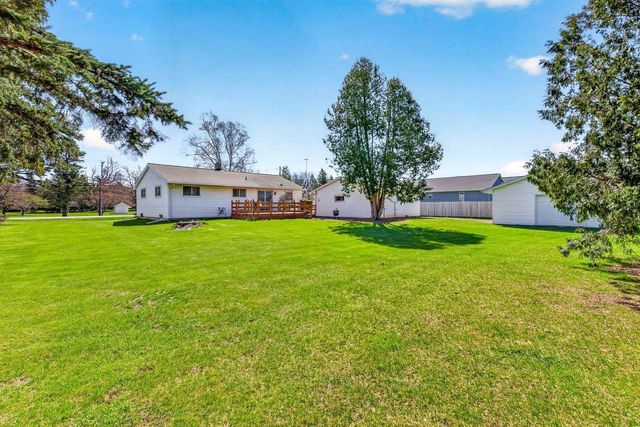 1276 IRISH ROAD, Neenah, WI 54956