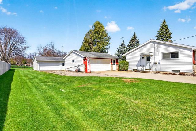 1276 IRISH ROAD, Neenah, WI 54956