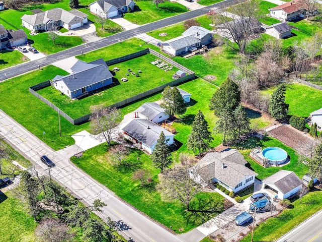 1276 IRISH ROAD, Neenah, WI 54956