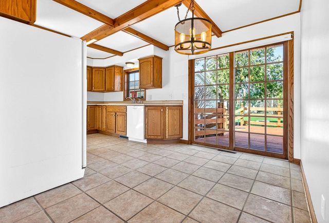 1276 IRISH ROAD, Neenah, WI 54956