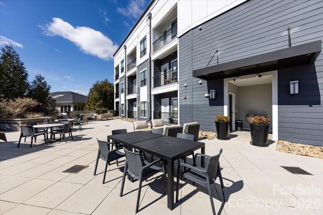 3630 N Davidson Street, Charlotte, NC 28205