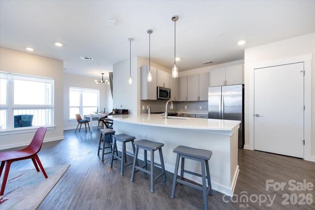 3630 N Davidson Street, Charlotte, NC 28205