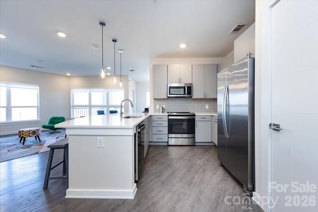3630 N Davidson Street, Charlotte, NC 28205