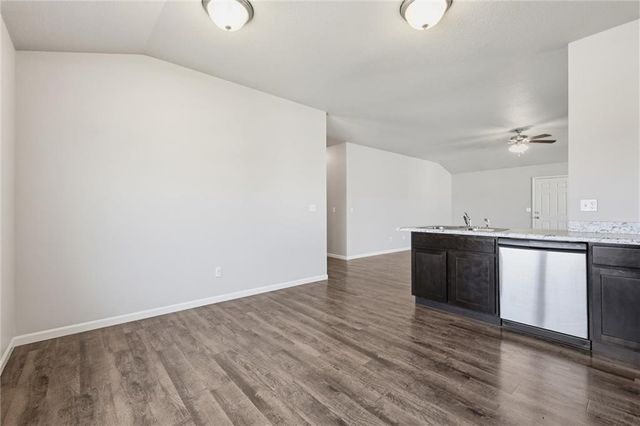 21285 W 219th Street, Spring Hill, KS 66083