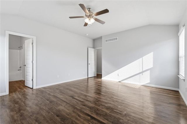 21285 W 219th Street, Spring Hill, KS 66083