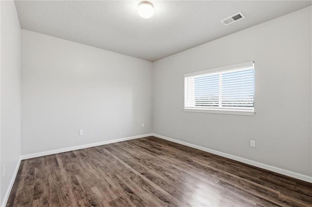 21285 W 219th Street, Spring Hill, KS 66083