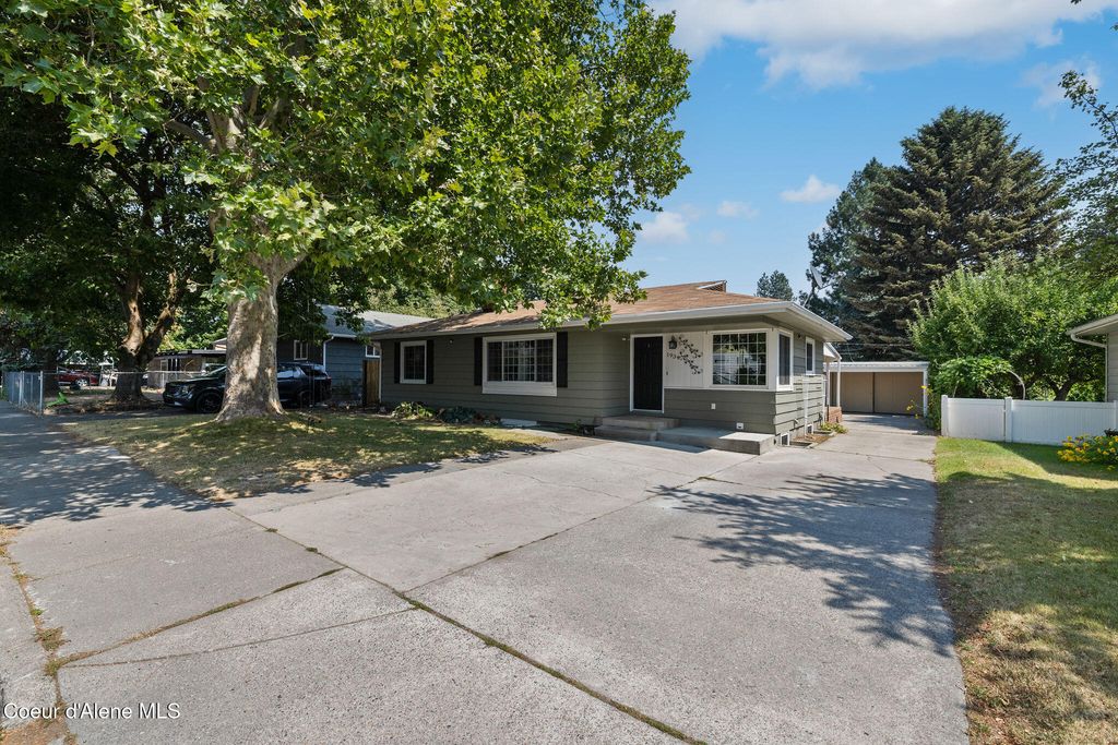 1934 N 7th ST, Coeur d'Alene, ID 83814 photo 1