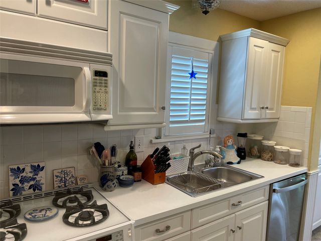 5115 Stanford Avenue, Dallas, TX 75209
