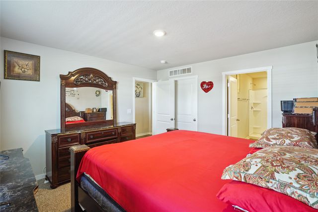 1020 25th Street SE, Altoona, IA 50009