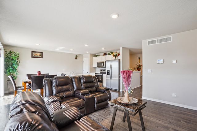 1020 25th Street SE, Altoona, IA 50009