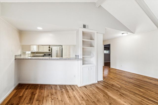 5312 Buffalo Speedway, Houston, TX 77005