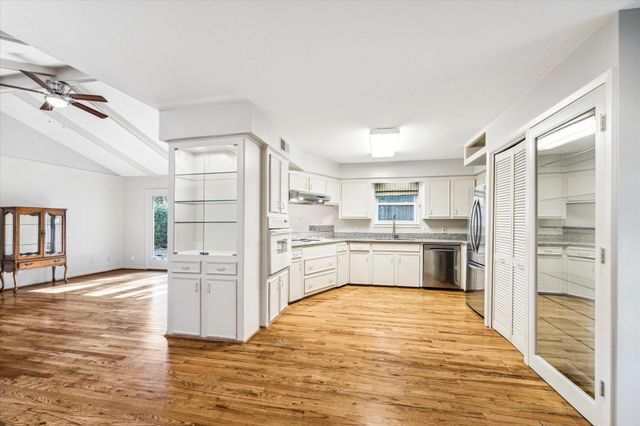 5312 Buffalo Speedway, Houston, TX 77005