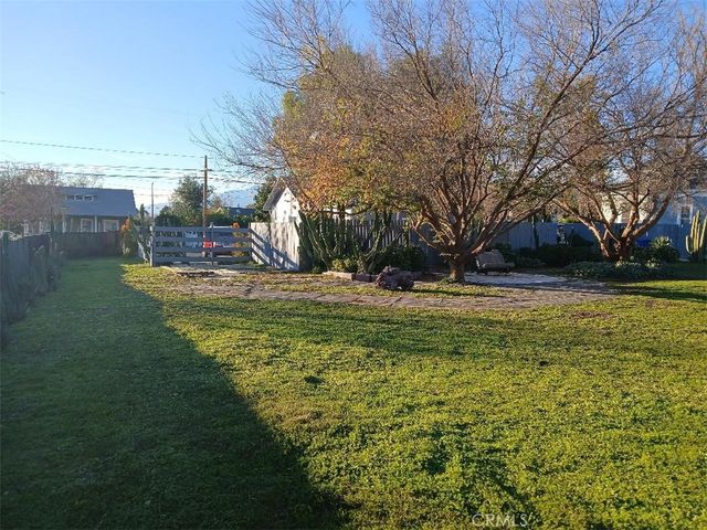2101 Orange Street, Highland, CA 92346