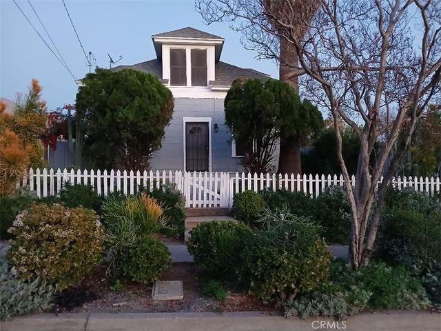2101 Orange Street, Highland, CA 92346