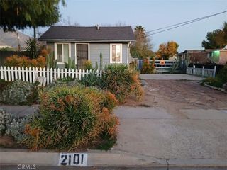 2101 Orange Street, Highland, CA 92346