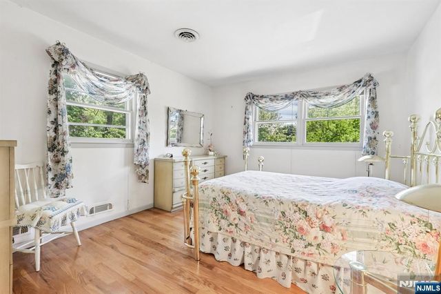 1355 Ratzer Road, Wayne, NJ 07470
