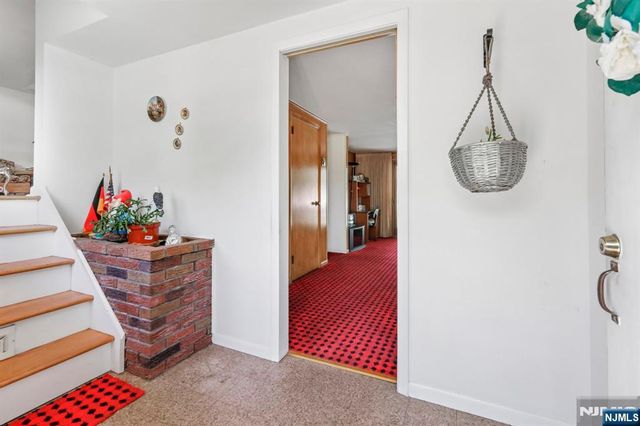 1355 Ratzer Road, Wayne, NJ 07470