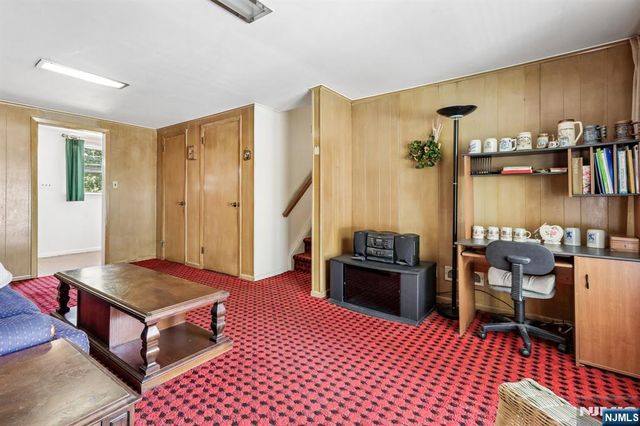 1355 Ratzer Road, Wayne, NJ 07470