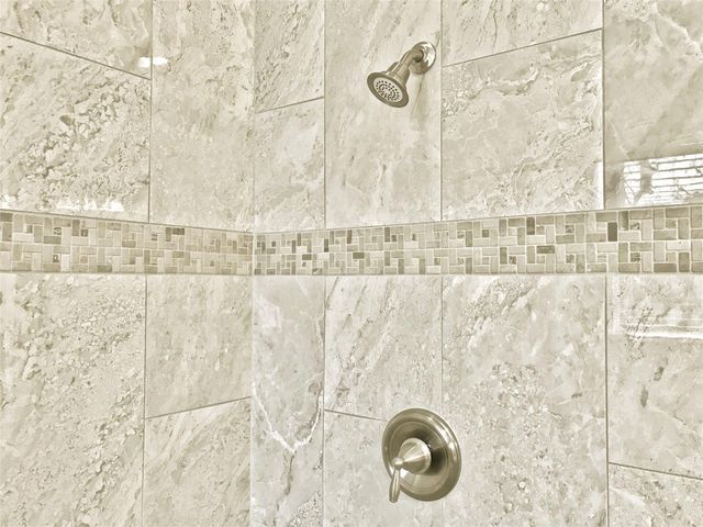 709 Link Road, Houston, TX 77009