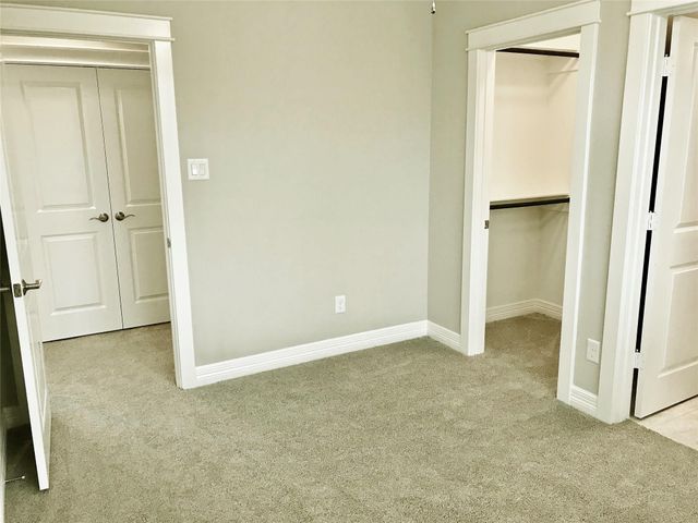 709 Link Road, Houston, TX 77009