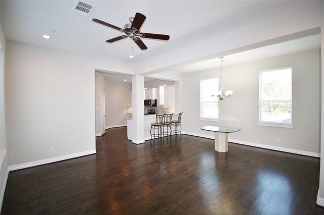 709 Link Road, Houston, TX 77009