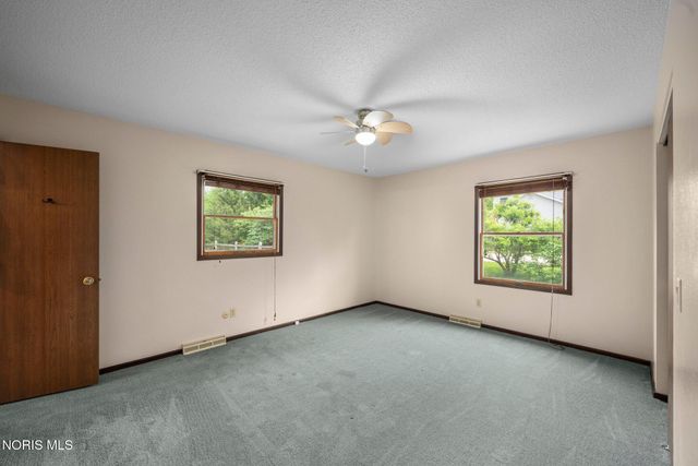 8340 Monclova Road, Monclova, OH 43542