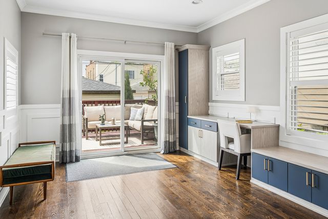 5215 W Pensacola Avenue, Chicago, IL 60641