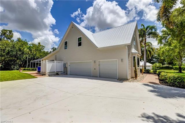 13660 Hickory Run LN, Fort Myers, FL 33912