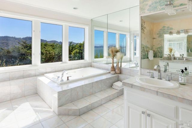 335 Golden Gate Ave, Belvedere, CA 94920