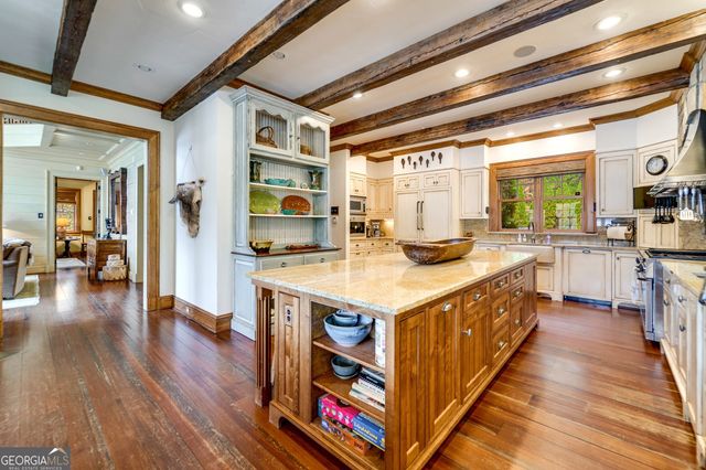 38 Sourwood Trail, Clarkesville, GA 30523