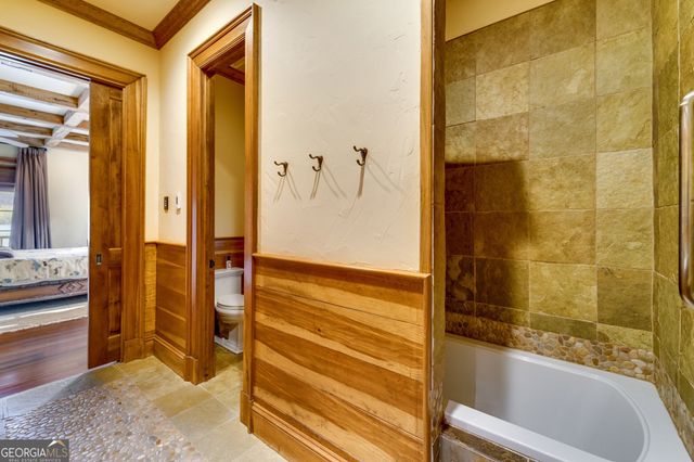 38 Sourwood Trail, Clarkesville, GA 30523