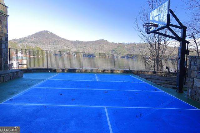 38 Sourwood Trail, Clarkesville, GA 30523