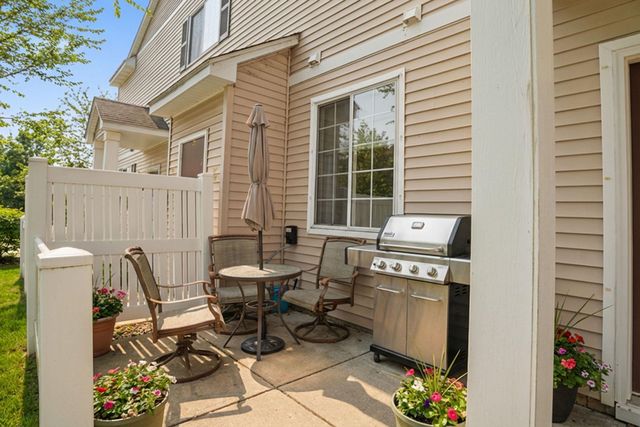 17901 96th Avenue N, Maple Grove, MN 55311