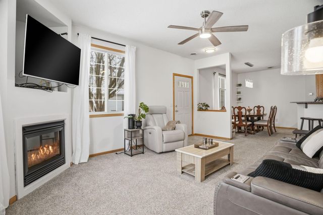 17901 96th Avenue N, Maple Grove, MN 55311