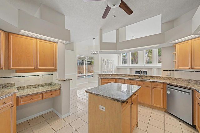 4332 SWIFT CIRCLE, Valrico, FL 33596