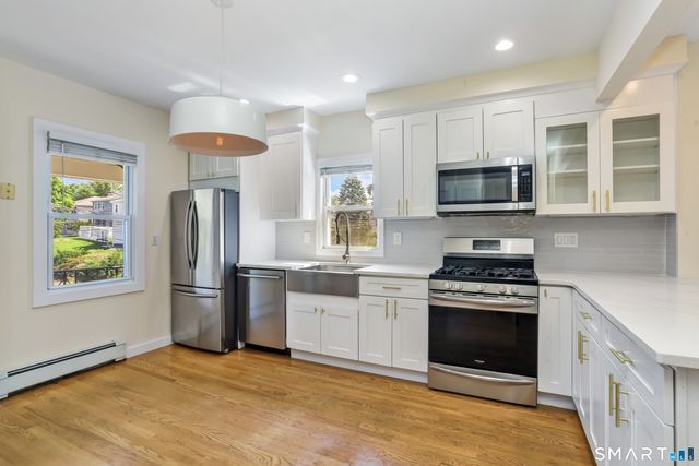 12 Arther Street 1, Greenwich, CT 06831