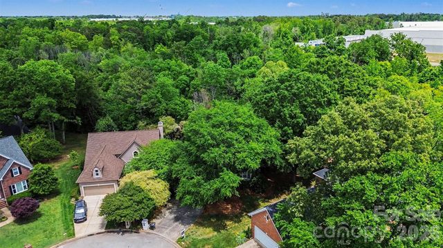 648 Landsdown Court, Fort Mill, SC 29708